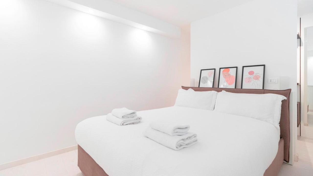 Italianway - Tortona 8 Apartment Milan Bagian luar foto